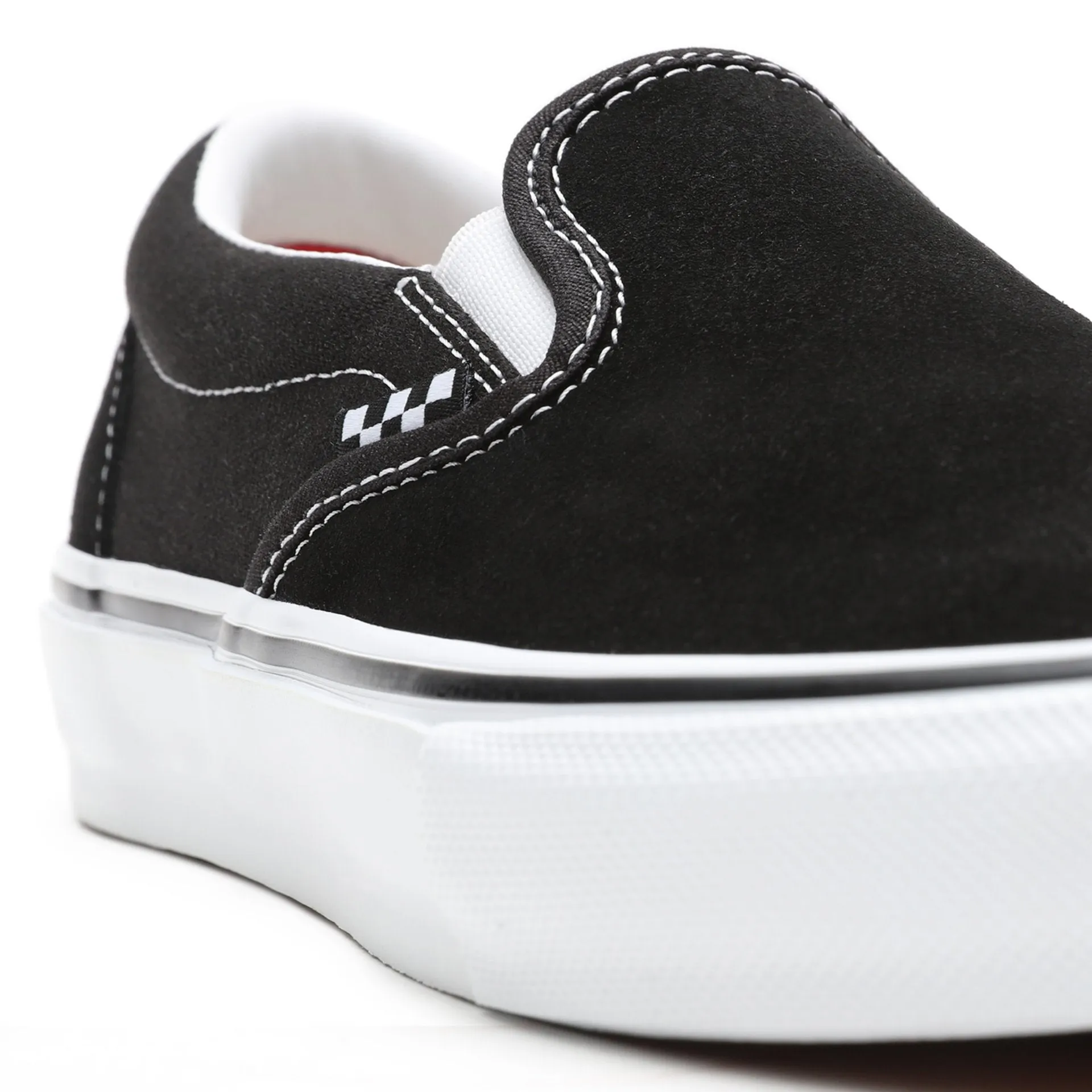 Skate Slip-On Black/White