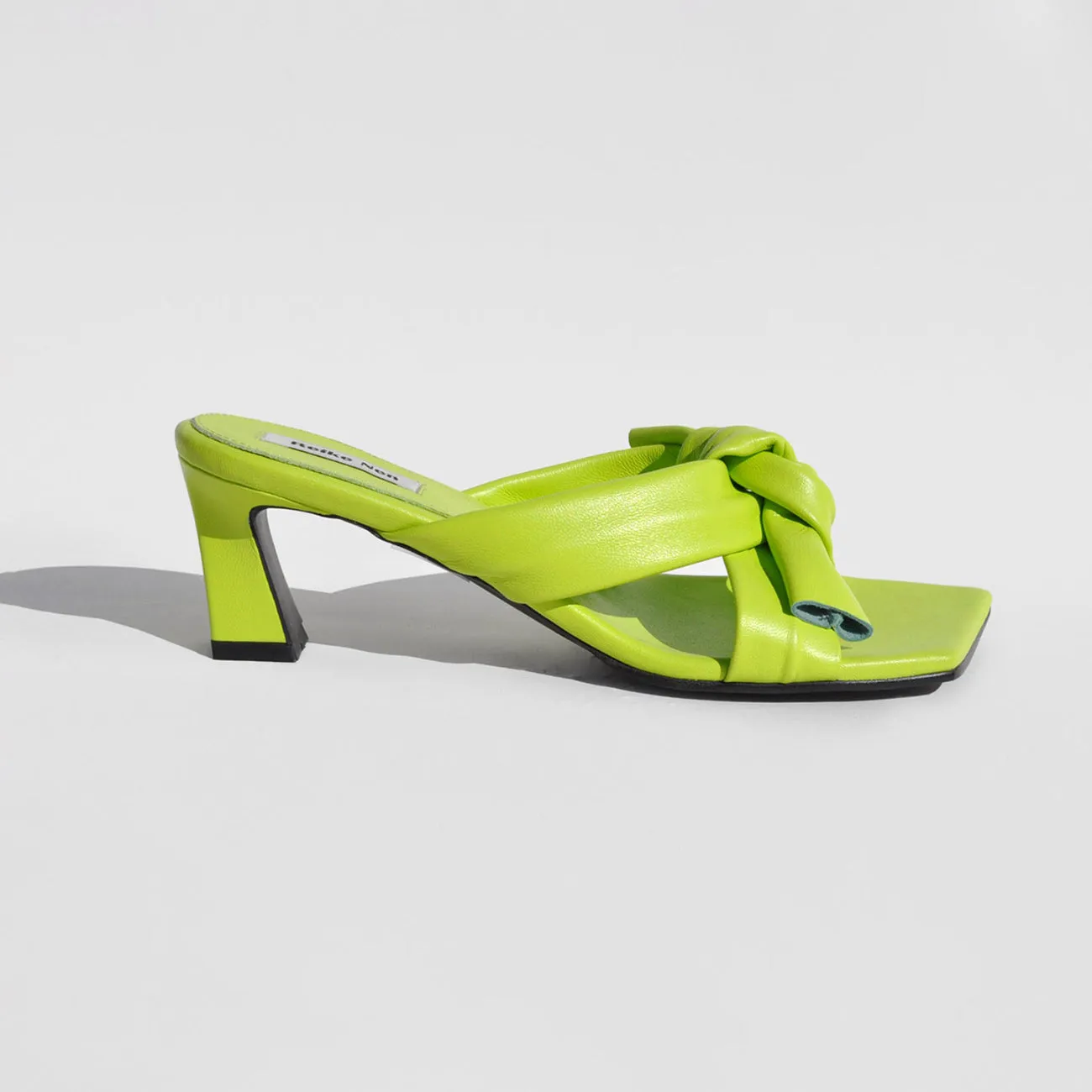 TUBE RIBBON SANDALS