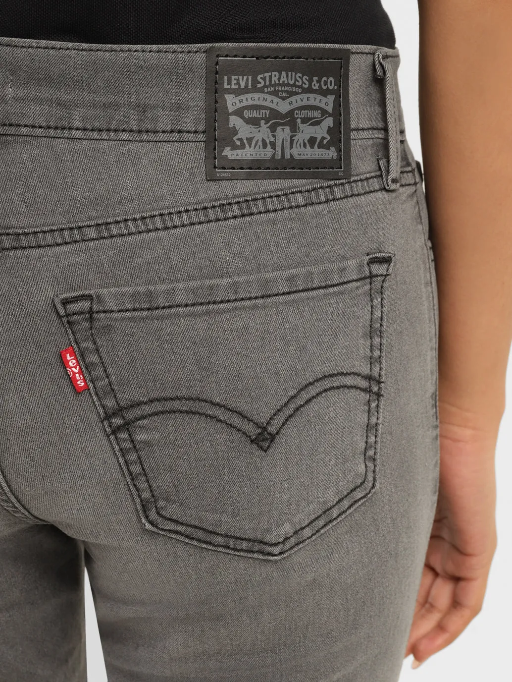 Women's 710 Dark Grey Super Skinny Fit Mid Rise Jeans