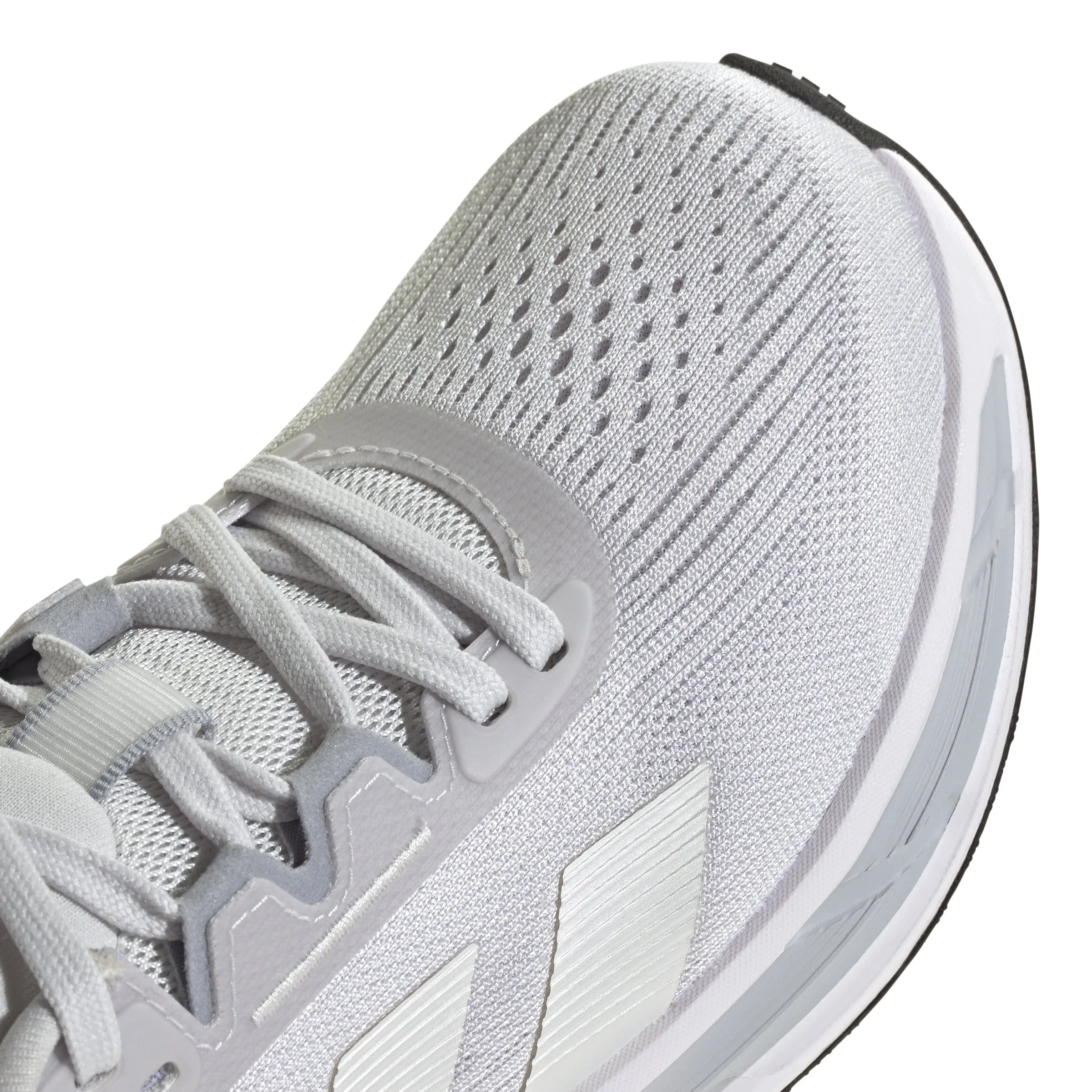 Women's Adidas Questar 3